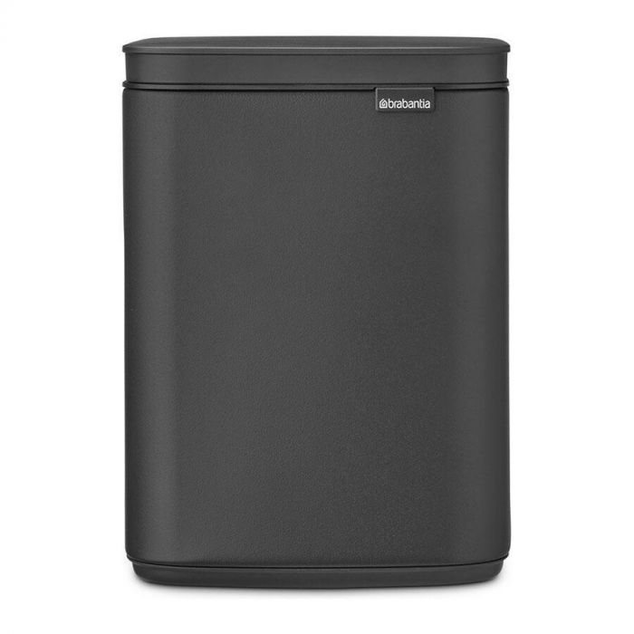 Vooraanzicht van de Brabantia Bo 4 liter afvalemmer in Mineral Infinite Grey, met een modern en strak design.