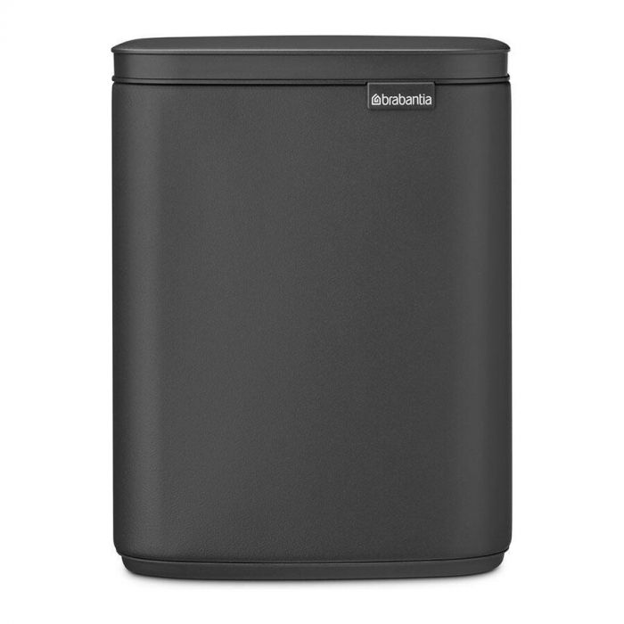 Vooraanzicht van de Brabantia Bo 7L afvalemmer in Mineral Grey met strak en modern design.