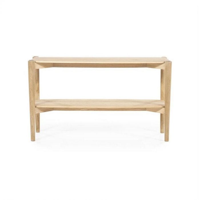 Frontale aanblik van het Eleonora dressoir Selbu, een open kast met twee ruime planken en afgeronde hoeken, gemaakt van naturel hout.