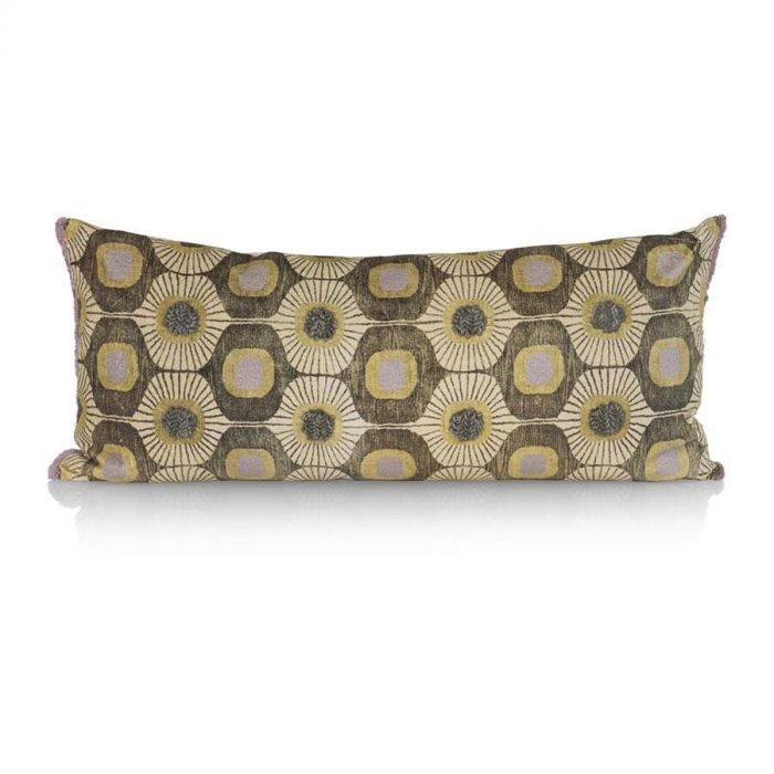 Voorzijde van het Rik kussen van COCOmaison met retro patroon in groen en paarse accenten.