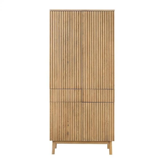 Opbergkast Arrosto van Pronto Wonen in licht eikenhout met strakke verticale lijnen en een moderne uitstraling.