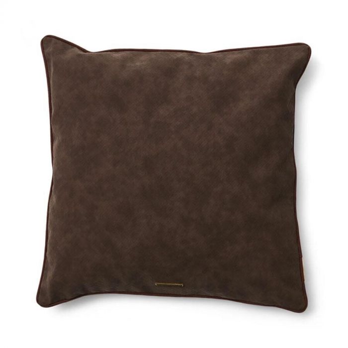 Donkerbruine kussenhoes Barolo van Rivièra Maison in close-up, met subtiele structuur en biesafwerking rondom.