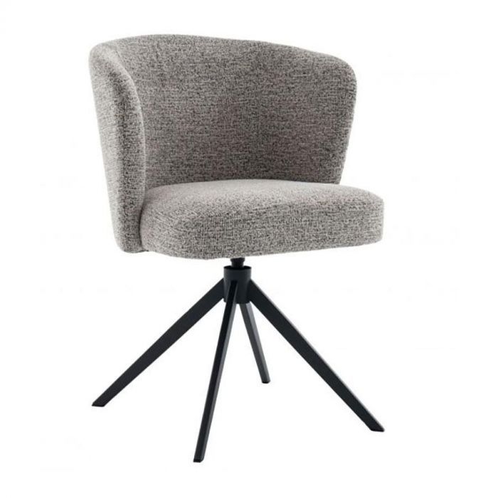 Eetkamerstoel Mandolia van Inhouse in taupe stof met zwart metalen onderstel, schuin vooraanzicht.