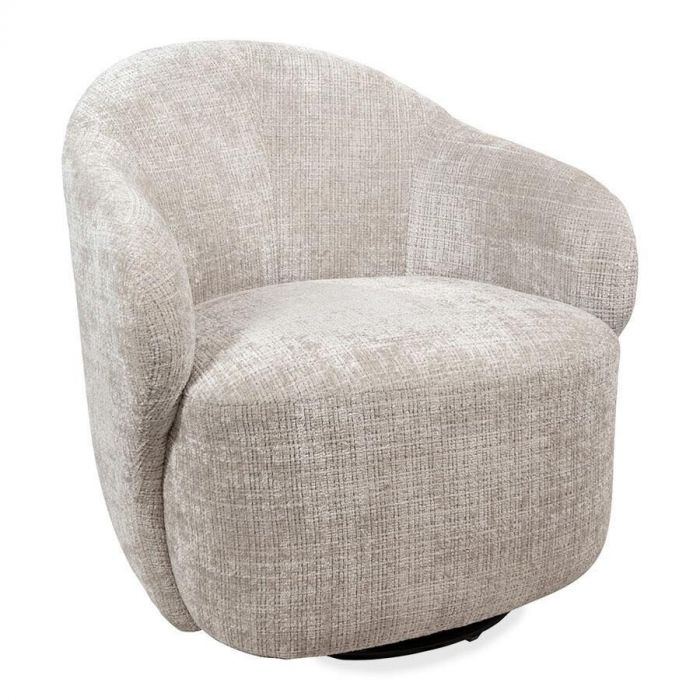 Lichtgrijze draaifauteuil Jimi met afgeronde rugleuning en zitting, schuin vooraanzicht.