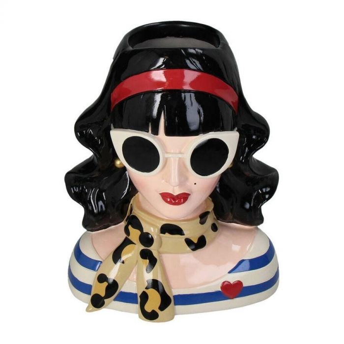 Vooraanzicht van de Kersten Fashion Lady vaas met retro zonnebril, rode haarband, gestreepte top en sjaaltje met pantermotief.