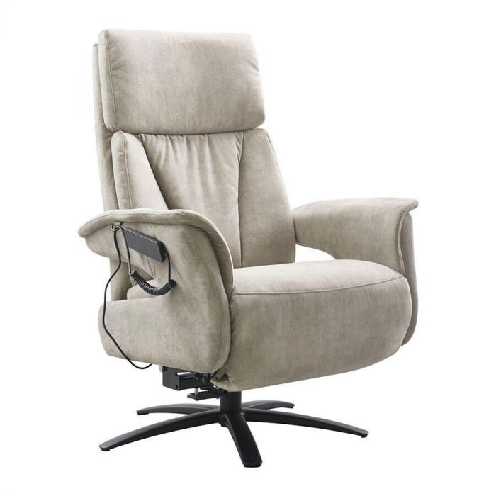 Relaxfauteuil Initio in beige microleer met zwarte draaivoet, schuin vooraanzicht.