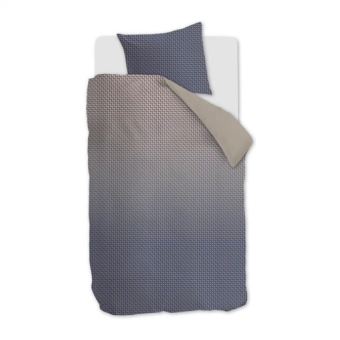 Beddinghouse Alvaro dekbedovertrek in blauw met grafisch patroon en zand naar blauwgrijs kleurverloop.