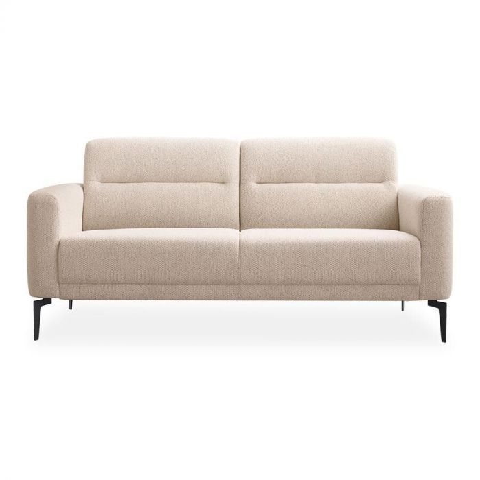 Bank Heria in beige stof met zwarte metalen poten en strak design.