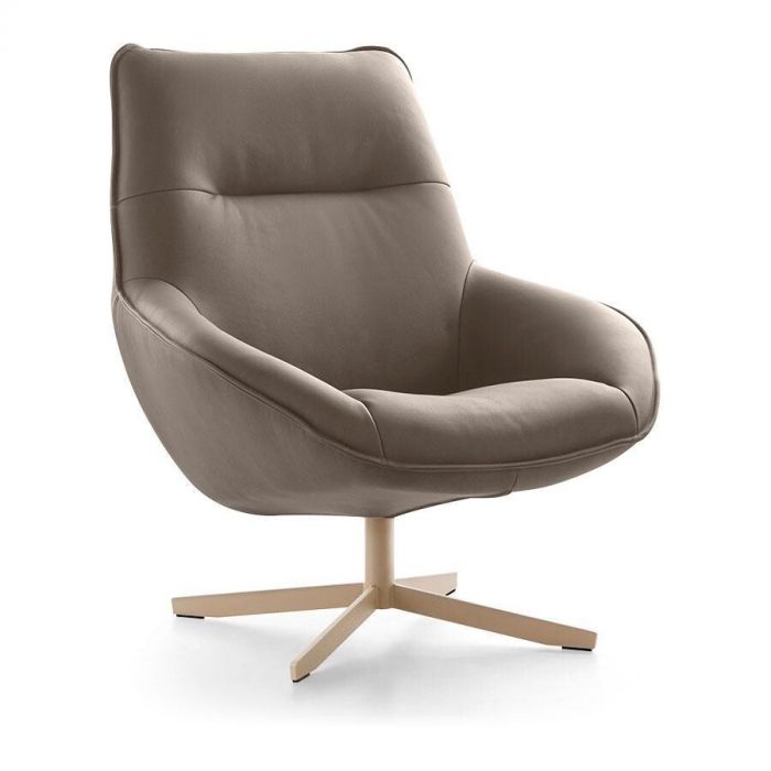 Draaifauteuil Dutchz 115 in Mirage choco leder met grey beige stervoet, schuin van voren gefotografeerd op witte achtergrond.