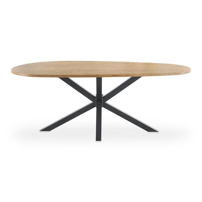Eettafel Troia met eivormig old teak blad en zwart metalen spinpoot, perfect voor een strak en stoer interieur.