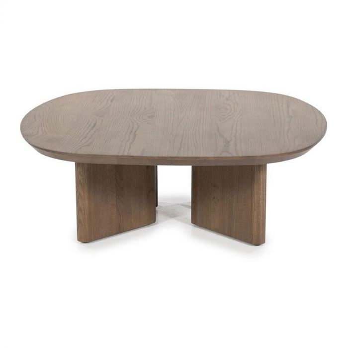 Salontafel Stef Small in bruin hout, met afgerond blad en robuuste poten, gefotografeerd tegen een witte achtergrond.