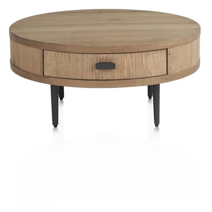 Happy@home salontafel Zade in ronde vorm, uitgevoerd in gelakt eikenfineer in de kleur dune, met zwart metalen poten.