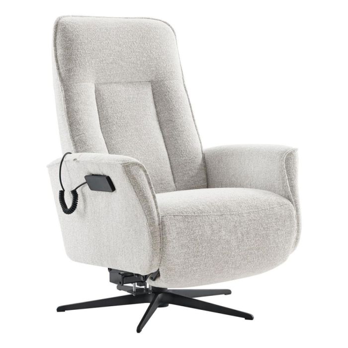 INHOUSE Hamerio relaxfauteuil met sta-op functie in grijze stof, schuin vooraanzicht met afstandsbediening aan de zijkant.