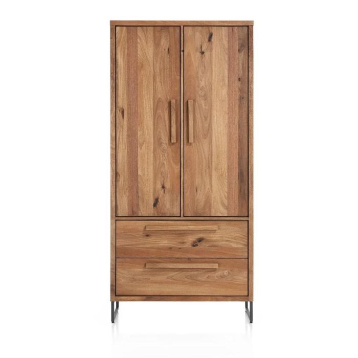 Happy@Home Bergkast Everest van smoked Mangifera fineer met metalen onderstel in grafietkleur, frontaal beeld.