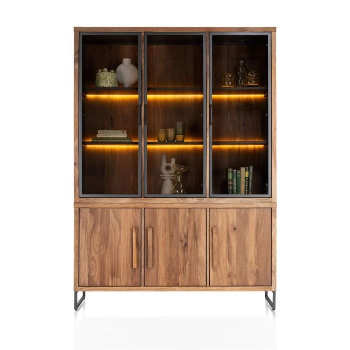 Happy@Home Buffetkast Everest met LED-verlichting en glazen deuren, frontaal beeld.