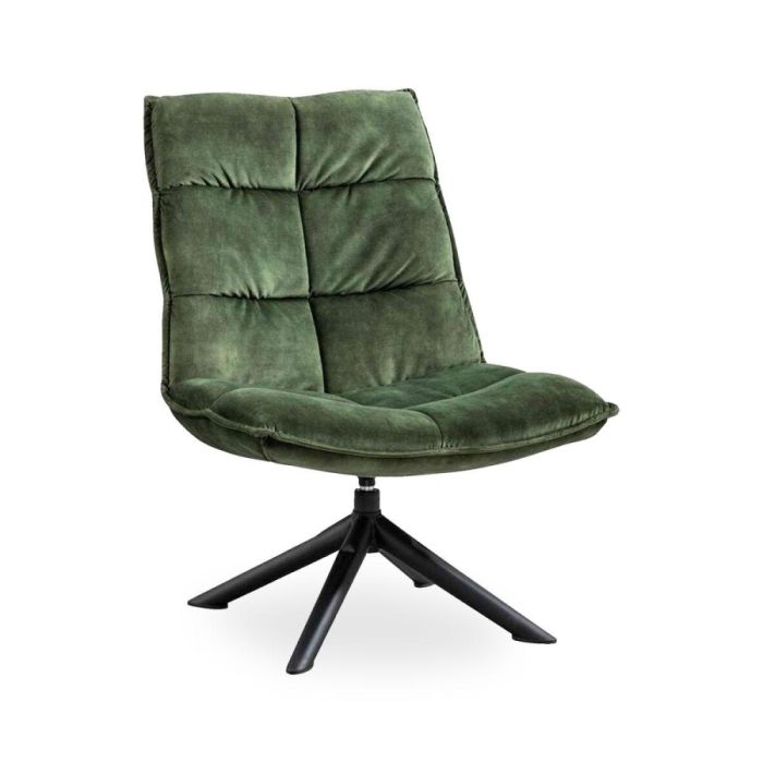 Draaifauteuil Calpe in donkergroene velvet stof met biesafwerking en zwarte metalen 4-teensvoet, vooraanzicht op witte achtergrond.