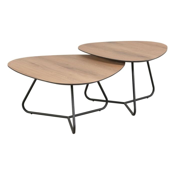 Salontafelset Tidino met twee organisch gevormde tafels in warm naturel met zwart metalen onderstel, samen opgesteld als set