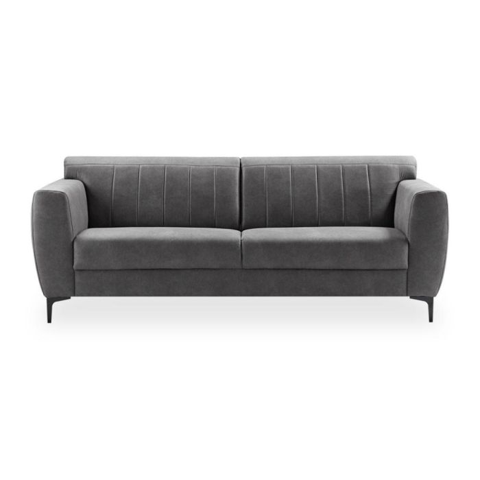 3-zitsbank Ridgway in donkergrijze microvezelstof, frontaal weergegeven met strakke belijning, retro stiksel op de rug en zwarte metalen poten.