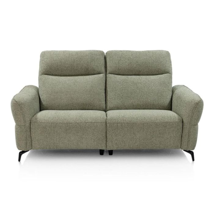 Olijfgroene 2,5-zitsbank Royan met zachte stoffering en zwarte poten op witte achtergrond