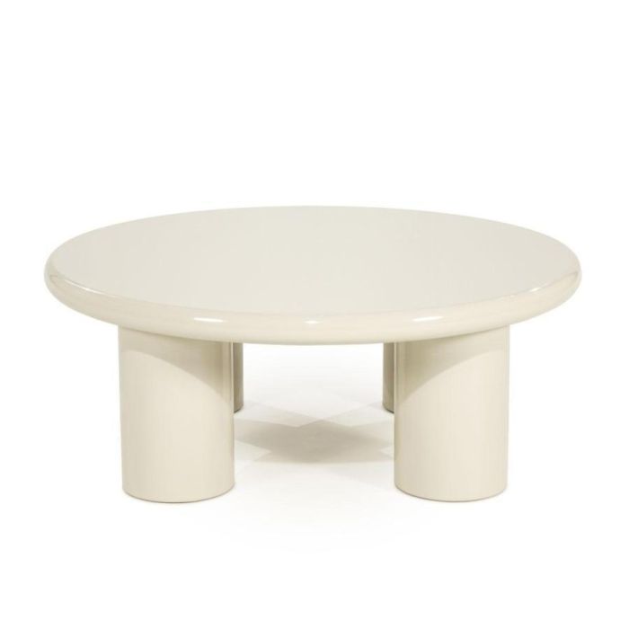 Salontafel Brynn beige met rond blad en cilindervormige poten modern design vooraanzicht