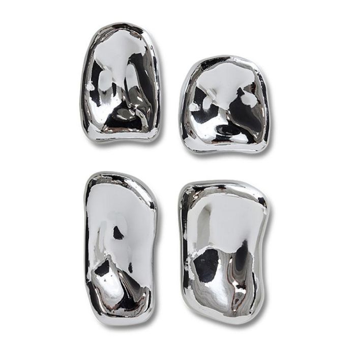 Set van vier chrome wandsculpturen met organische vormen en spiegelende afwerking