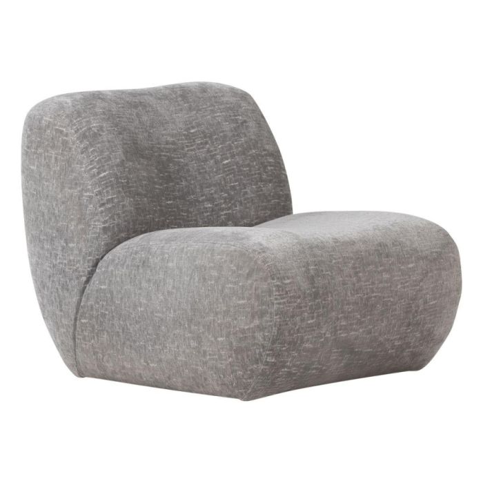 Lichtblauwe WOOOD Nomu fauteuil met ronde vormen en craquelé velvet bekleding schuin van voren