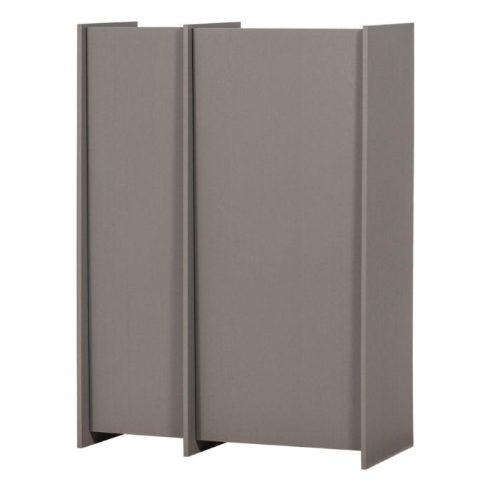 Warmgrijze kast met twee deuren en verspringende panelen in strak geometrisch ontwerp