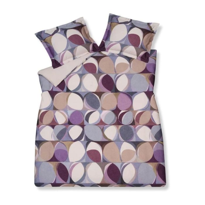 Dekbedovertrek Orbit moonscape van Vandyck met grafisch patroon van ronde vormen in paars, blauw, beige en lila tinten op een lichte ondergrond