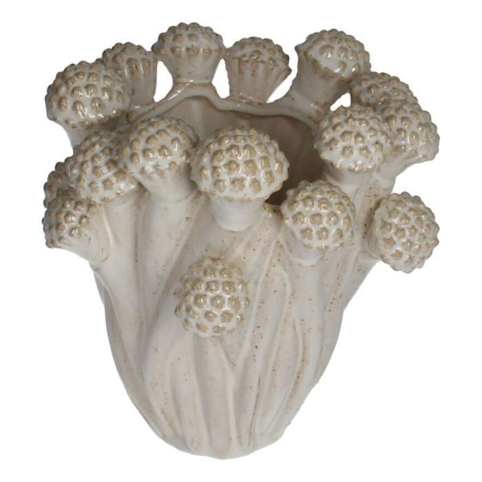 Witte keramieken vaas met bloemknopachtige vormen en reliëfstructuur