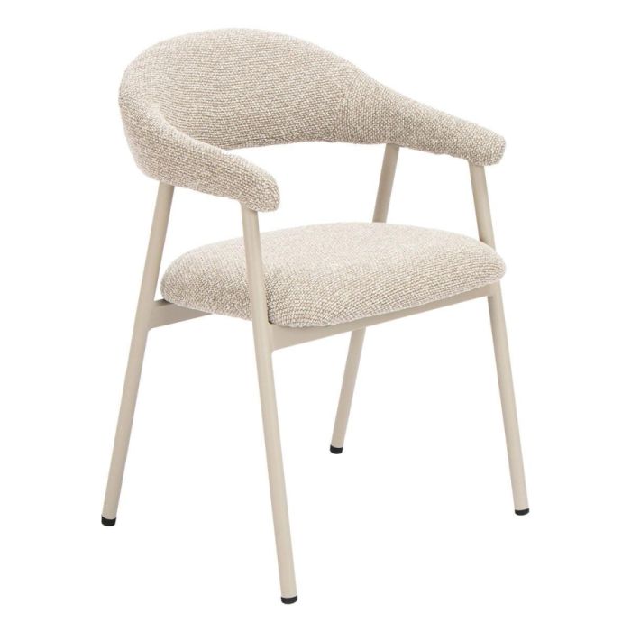 Pronto Wonen armstoel Dioso in beige bouclé met taupekleurig metalen frame schuin van voren