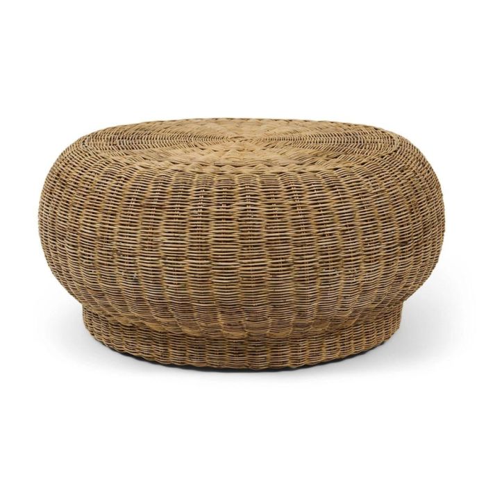 Rivièra Maison Benoa salontafel van naturel rotan met ronde vorm en handgevlochten afwerking.