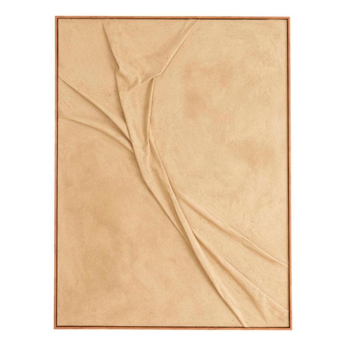 Abstract wandpaneel Meschio van Pronto Wonen in beige met geplooid reliëf en warme zand- en terratinten.