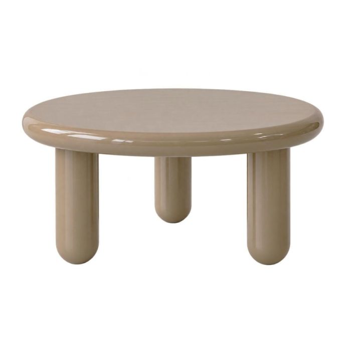 Ronde COCOmaison Mauro salontafel beige met hoogglans afwerking en drie ronde poten.