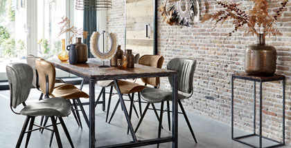 Uitgebreide collectie zuilen