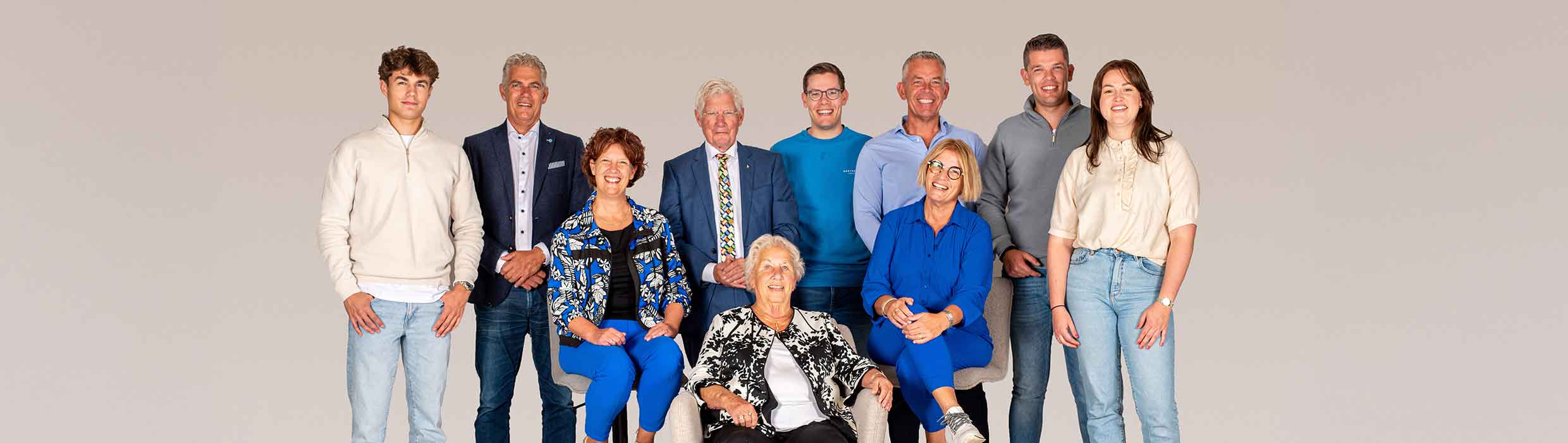 De familie Kapenga met verschillende generaties op een rij